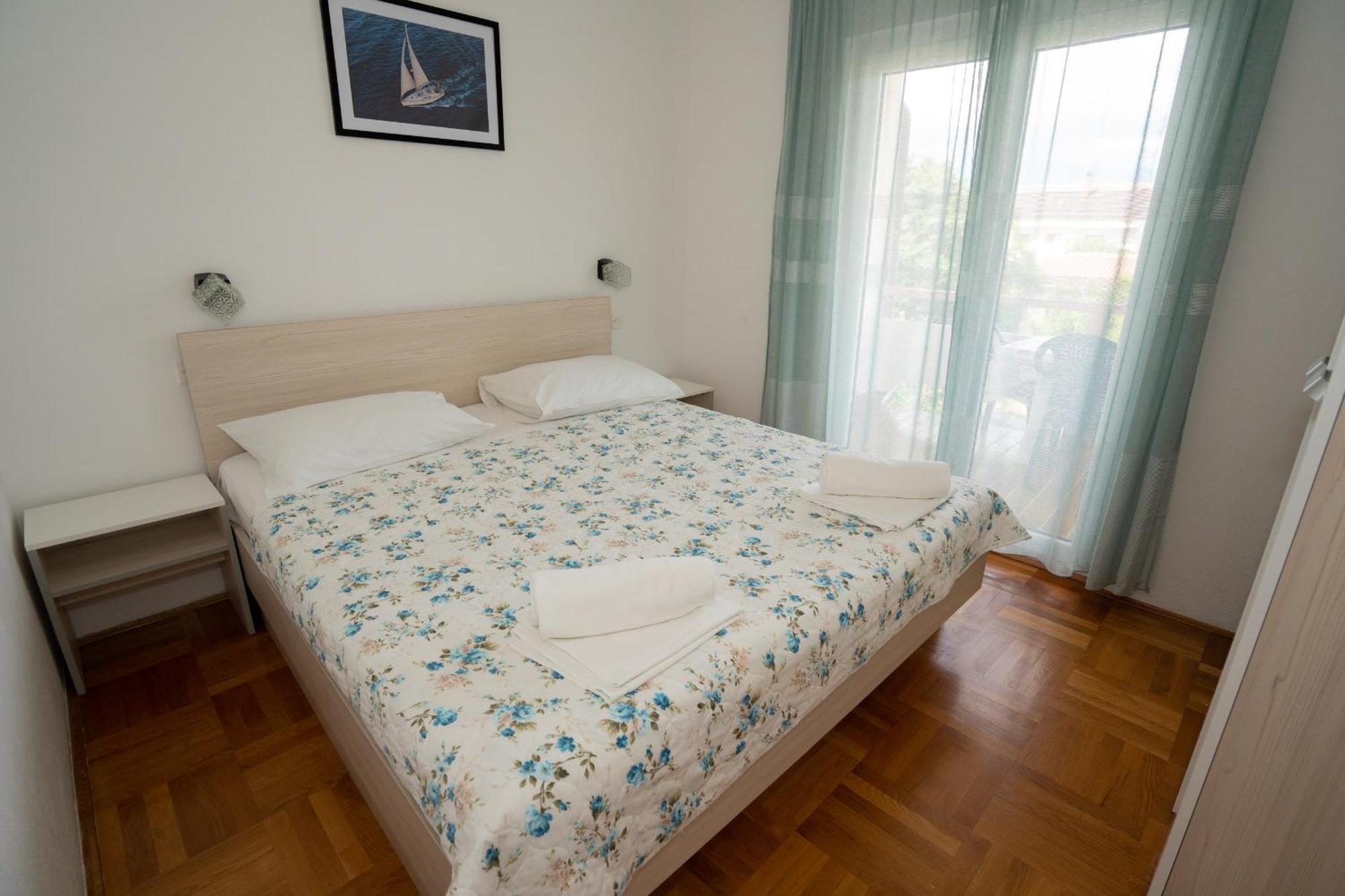 Apartmani Vidusin Novalja Exterior photo